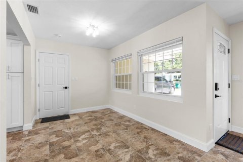 Villa ou maison à vendre à Clearwater, Floride: 2 chambres, 102.19 m2 № 1870937 - photo 6