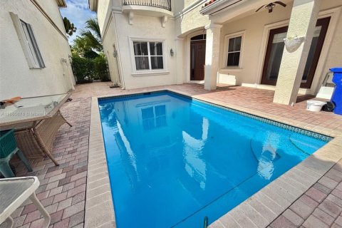 Villa ou maison à vendre à Hollywood, Floride: 5 chambres, 312.06 m2 № 1891920 - photo 6