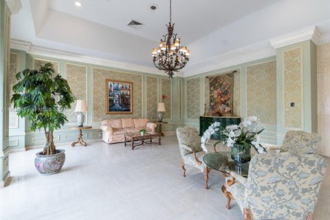 Купить кондоминиум в Халландейл-Бич, Флорида 2 спальни, 118.91м2, № 2007316 - фото 28