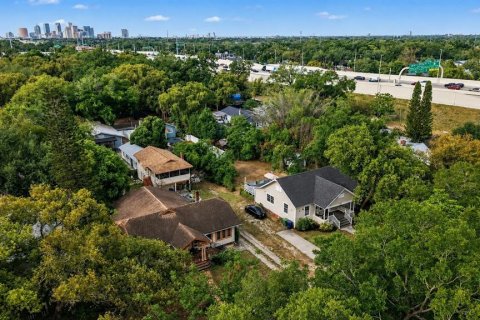Villa ou maison à vendre à Tampa, Floride: 3 chambres, 132.66 m2 № 2416450 - photo 24