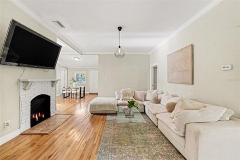 Villa ou maison à vendre à Tampa, Floride: 3 chambres, 132.66 m2 № 2416450 - photo 10