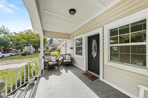 Villa ou maison à vendre à Tampa, Floride: 3 chambres, 132.66 m2 № 2416450 - photo 9