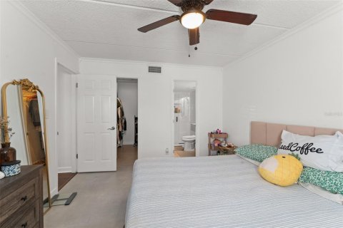 Condominio en venta en Winter Park, Florida, 2 dormitorios, 88.54 m2 № 1767152 - foto 17