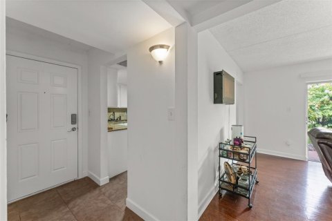 Condominio en venta en Winter Park, Florida, 2 dormitorios, 88.54 m2 № 1767152 - foto 15