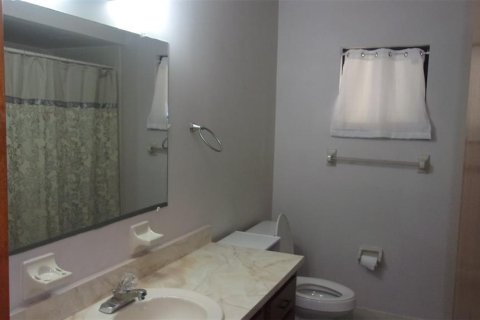 Villa ou maison à vendre à Ocala, Floride: 2 chambres, 106.28 m2 № 1904317 - photo 13
