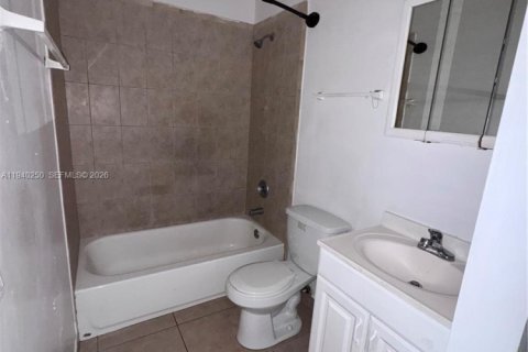 Apartment in Miami, Florida 2 bedrooms, 78.78 sq.m. № 1997679 - photo 5