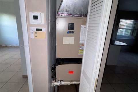 Apartment in Miami, Florida 2 bedrooms, 78.78 sq.m. № 1997679 - photo 4