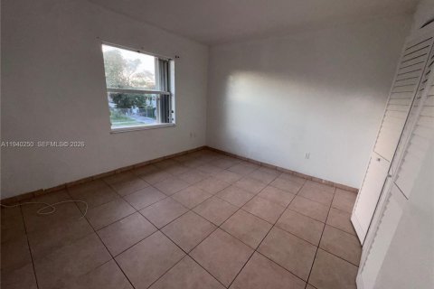 Apartment in Miami, Florida 2 bedrooms, 78.78 sq.m. № 1997679 - photo 9