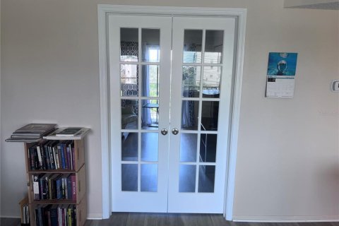 Condominio en alquiler en Bradenton, Florida, 2 dormitorios, 69.68 m2 № 1918499 - foto 14