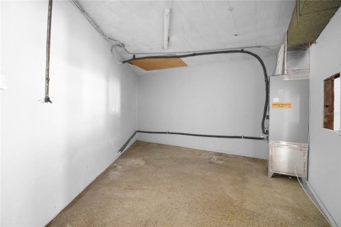 Commercial property in Jacksonville, Florida № 2233940 - photo 5