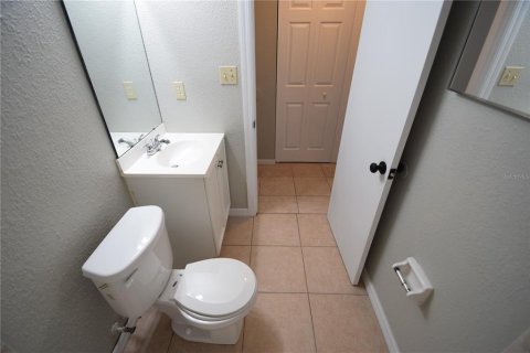 Immobilier commercial à vendre à Lakeland, Floride: 8 chambres, 180.04 m2 № 2416369 - photo 13