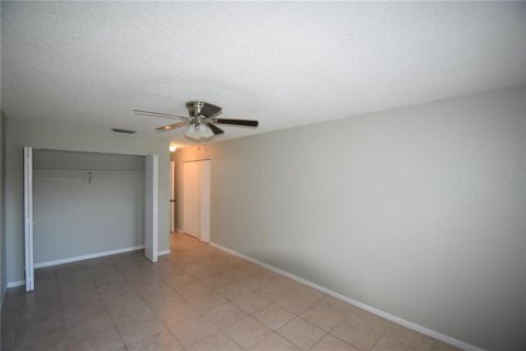 Immobilier commercial à vendre à Lakeland, Floride: 8 chambres, 180.04 m2 № 2416369 - photo 15