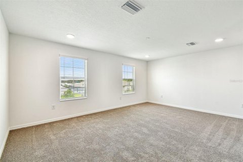 Casa en venta en Dade City, Florida, 5 dormitorios, 308.06 m2 № 1898431 - foto 29