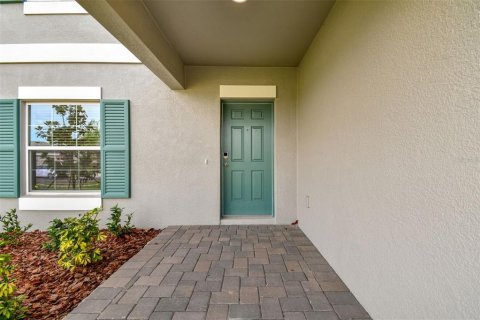 Casa en venta en Dade City, Florida, 5 dormitorios, 308.06 m2 № 1898431 - foto 3