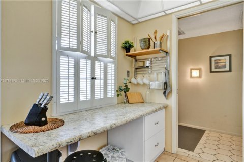 Copropriété à vendre à Pompano Beach, Floride: 2 chambres, 102.19 m2 № 1938229 - photo 24