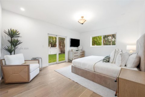 Villa ou maison à vendre à Miami Shores, Floride: 4 chambres, 237.55 m2 № 2343369 - photo 16