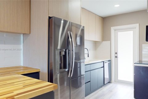 Copropriété à louer à North Miami, Floride: 1 chambre, 64.75 m2 № 1944420 - photo 8