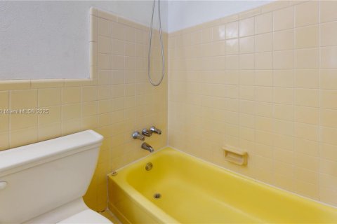 Copropriété à louer à North Miami, Floride: 1 chambre, 64.75 m2 № 1944420 - photo 23
