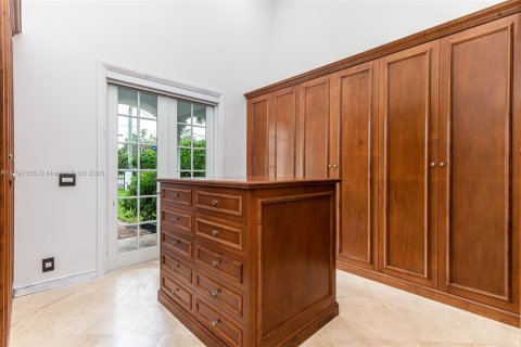 Casa en alquiler en Fort Lauderdale, Florida, 7 dormitorios, 539.48 m2 № 1864773 - foto 18
