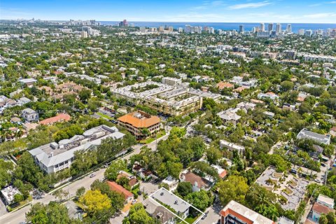 Immobilier commercial à vendre à Fort Lauderdale, Floride: 391.95 m2 № 2170818 - photo 28