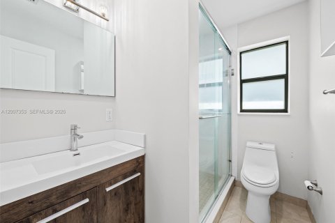 Immobilier commercial à vendre à Fort Lauderdale, Floride: 391.95 m2 № 2170818 - photo 25