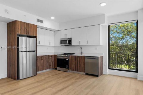 Condominio en alquiler en Miami, Florida, 1 dormitorio, 65.68 m2 № 2047612 - foto 15