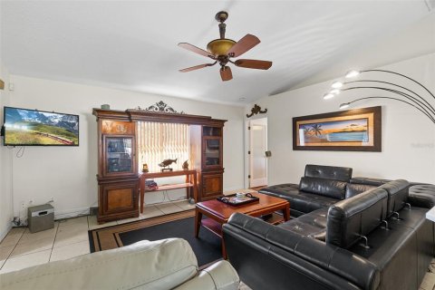 Villa ou maison à vendre à Palm Coast, Floride: 2 chambres, 124.3 m2 № 2406704 - photo 14