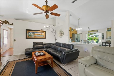 Villa ou maison à vendre à Palm Coast, Floride: 2 chambres, 124.3 m2 № 2406704 - photo 15