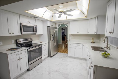 Villa ou maison à vendre à Altamonte Springs, Floride: 3 chambres, 167.6 m2 № 1580439 - photo 28