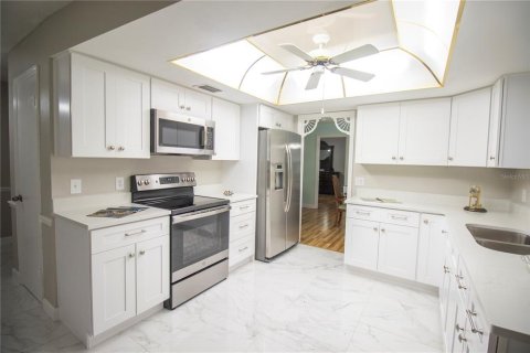 Villa ou maison à vendre à Altamonte Springs, Floride: 3 chambres, 167.6 m2 № 1580439 - photo 3