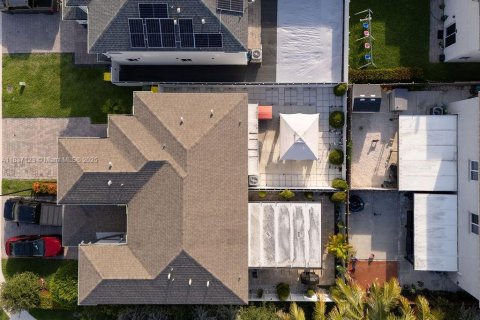 Townhouse in Homestead, Florida 3 bedrooms, 132.66 sq.m. № 1822097 - photo 28