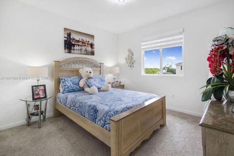Townhouse in Homestead, Florida 3 bedrooms, 132.66 sq.m. № 1822097 - photo 20