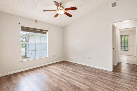 Casa en venta en Spring Hill, Florida, 2 dormitorios, 153.85 m2 № 2151122 - foto 8