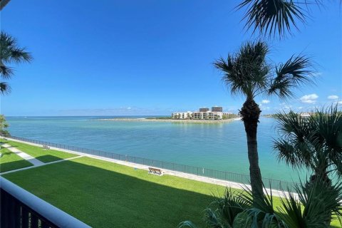 Condominio en alquiler en Saint Petersburg, Florida, 2 dormitorios, 107.77 m2 № 1778577 - foto 25