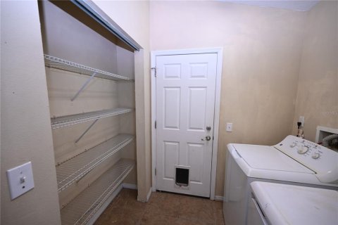 Villa ou maison à vendre à New Port Richey, Floride: 3 chambres, 131.83 m2 № 2312668 - photo 25