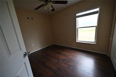 Villa ou maison à vendre à New Port Richey, Floride: 3 chambres, 131.83 m2 № 2312668 - photo 13