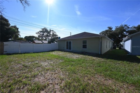 Villa ou maison à vendre à New Port Richey, Floride: 3 chambres, 131.83 m2 № 2312668 - photo 29