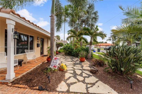 Villa ou maison à vendre à Boca Raton, Floride: 3 chambres, 116.22 m2 № 2051775 - photo 6