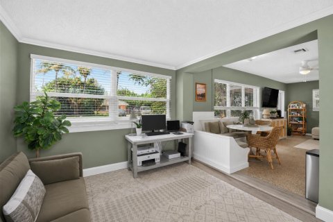 Villa ou maison à vendre à Lantana, Floride: 3 chambres, 96.8 m2 № 2189824 - photo 13