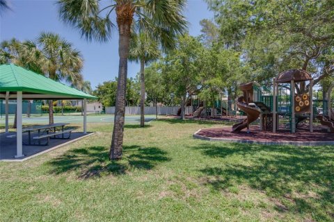 House in Indian Rocks Beach, Florida 2 bedrooms, 101.45 sq.m. № 1653998 - photo 30