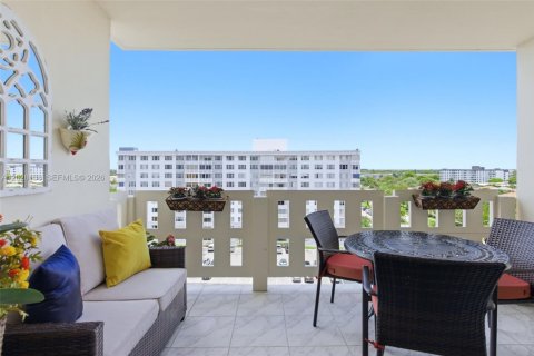 Condominio en venta en Hollywood, Florida, 2 dormitorios, 105.17 m2 № 2084900 - foto 27