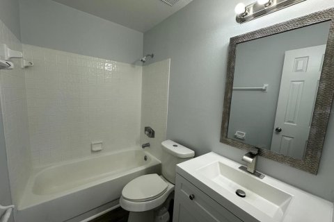Touwnhouse à louer à Orlando, Floride: 3 chambres, 121.42 m2 № 2425278 - photo 11