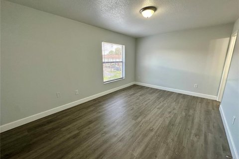 Touwnhouse à louer à Orlando, Floride: 3 chambres, 121.42 m2 № 2425278 - photo 9