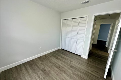 Touwnhouse à louer à Orlando, Floride: 3 chambres, 121.42 m2 № 2425278 - photo 13