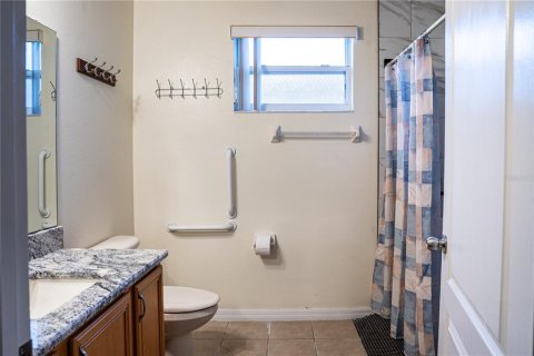 Casa en alquiler en Kissimmee, Florida, 3 dormitorios, 155.98 m2 № 2091998 - foto 18