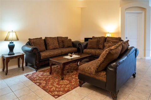 Casa en alquiler en Kissimmee, Florida, 3 dormitorios, 155.98 m2 № 2091998 - foto 6