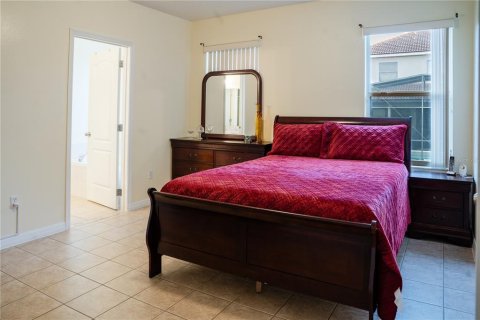 Casa en alquiler en Kissimmee, Florida, 3 dormitorios, 155.98 m2 № 2091998 - foto 9