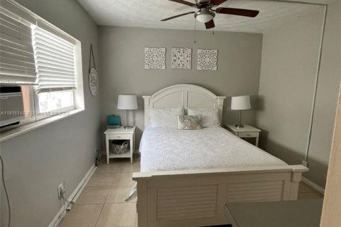 Condo in Deerfield Beach, Florida, 1 bedroom  № 1768726 - photo 3