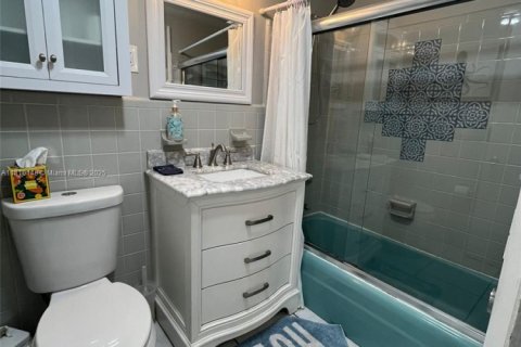 Condo in Deerfield Beach, Florida, 1 bedroom  № 1768726 - photo 5