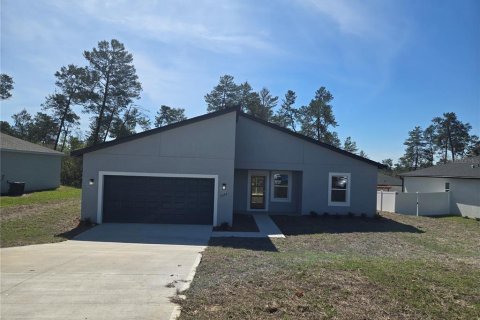 House in Ocala, Florida 4 bedrooms, 170.29 sq.m. № 1612936 - photo 1